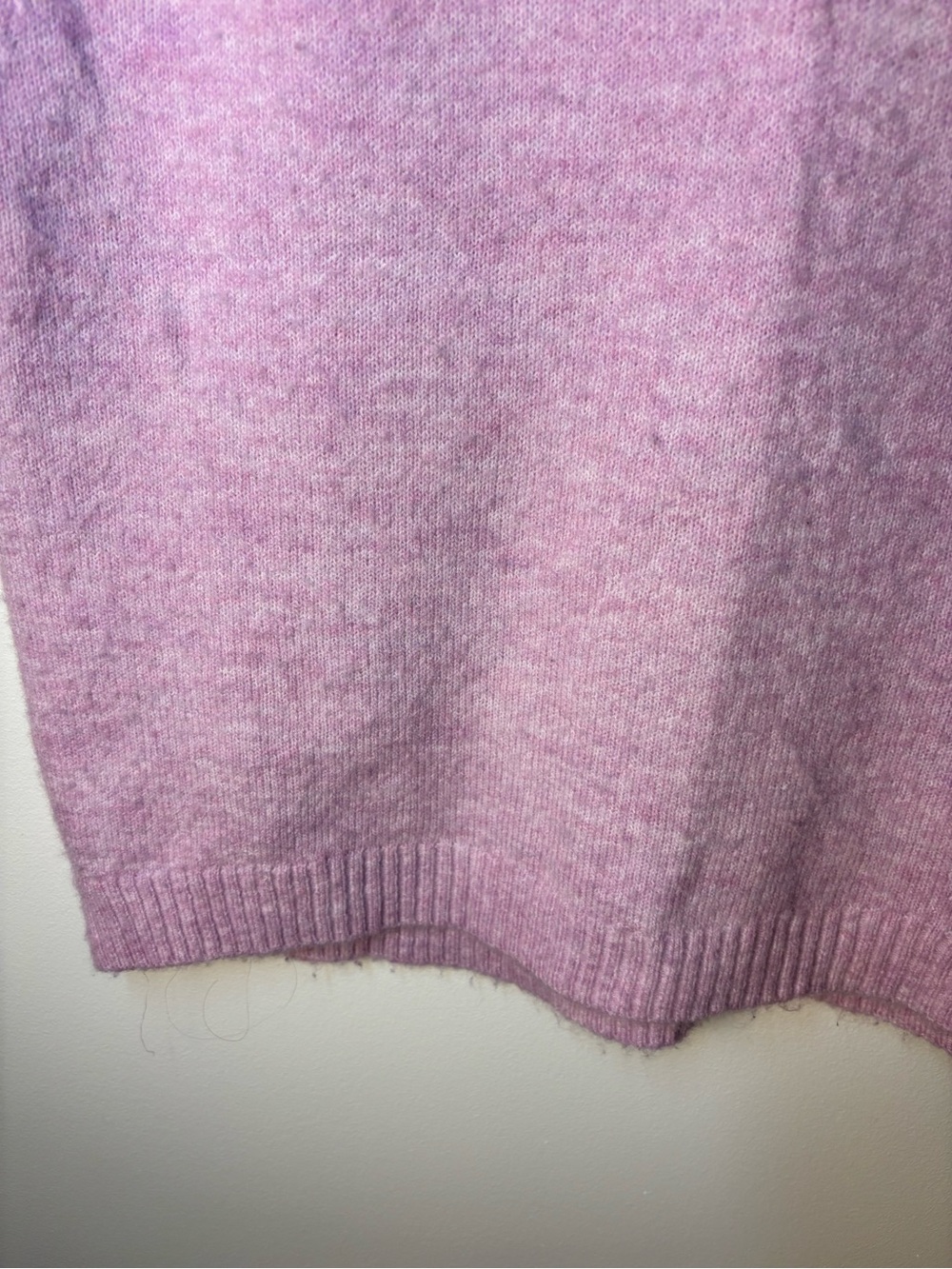 H&M Lilac V-Neck Sweater Vest, size Small - Picture 2 of 9